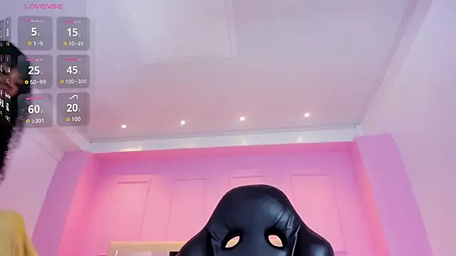 IRINA_PALVIN élő XXX-chatje