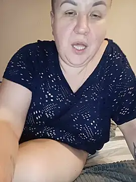 Annet1912 Adlı Modelin Canlı XXX Sohbeti