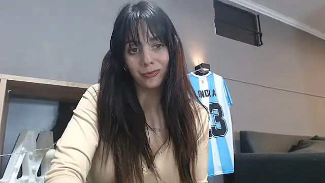 Mickyta live XXX chat