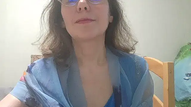 HollyJewel 现场XXX聊天