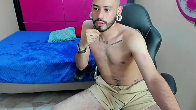 BrunoCarzon's Live XXX Chat