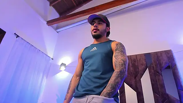 Justin_WhiteJS Live XXX Chat