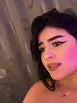 Kariina__69's Live XXX Chat
