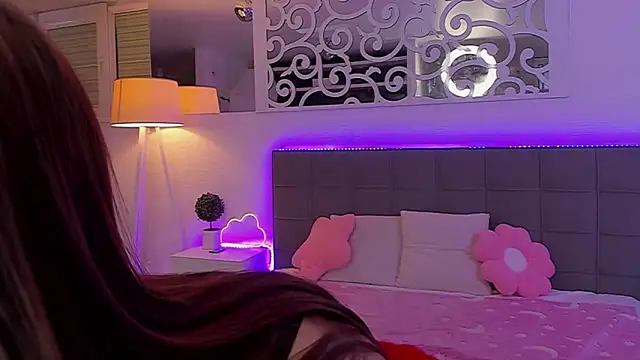 Chat XXX en directo de LuisaClover