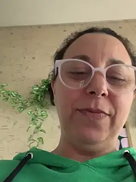 LupitaHaze's Live XXX Chat