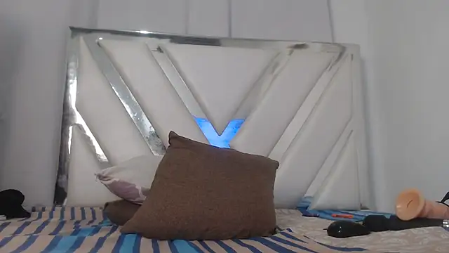Chat XXX en directo de AlannaHarper