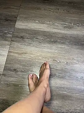 prettytoesfreak's Live XXX Chat