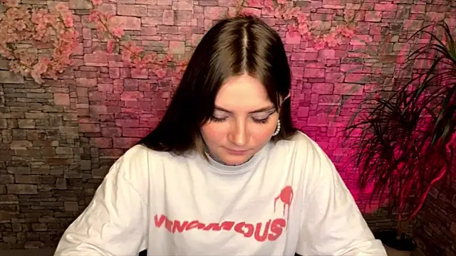 may_rollins XXX чат на живо