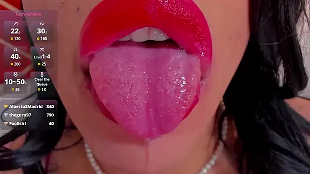 sweet_Elizabeth élő XXX-chatje