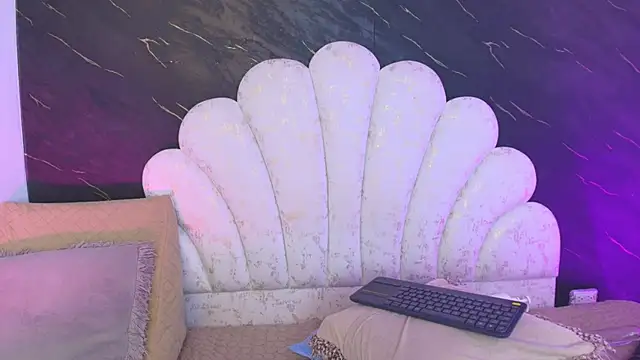 _MiaBrown_'s Live XXX Chat