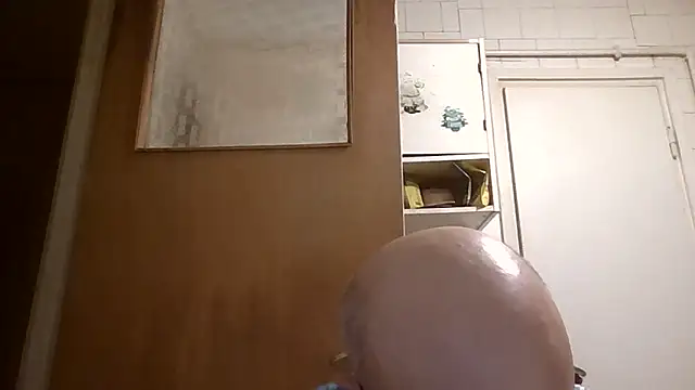 mariusica1@xh Live XXX-Chat