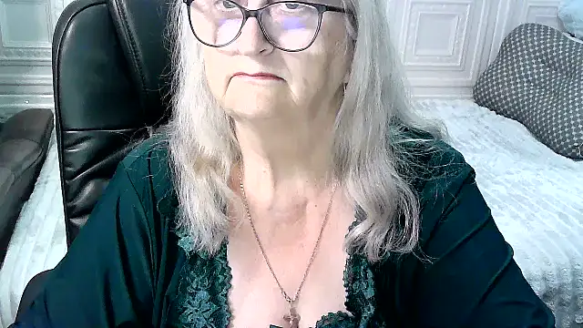 LolkaAlyss' Live XXX Chat