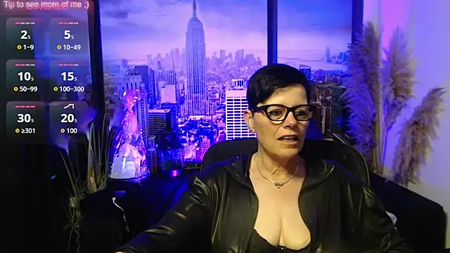 ninarandmann's Live XXX Chat