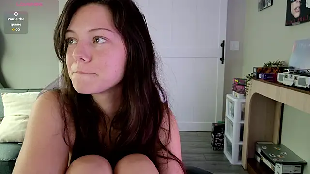Chat XXX en directo de lilbbyily
