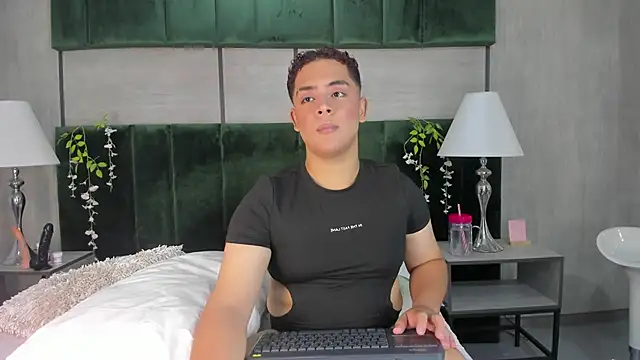 Chat XXX ao vivo de Darian_laforteza