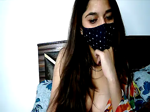 Gloie4u's Live XXX Chat