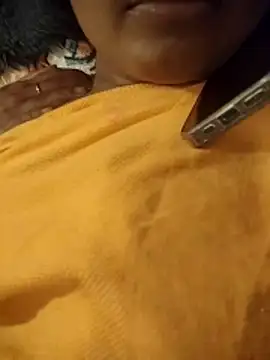 Tamil_Hot_Ammukutty's Live XXX Chat
