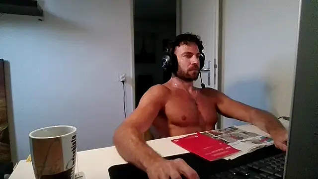 alpha-hunk Live XXX-chat