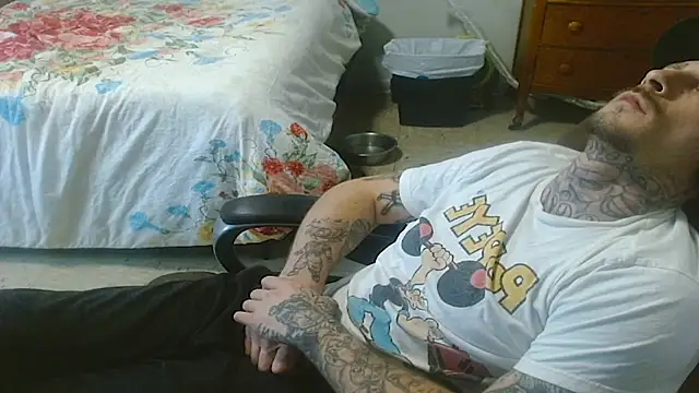 Chat XXX en directo de DADDY_KANE8---