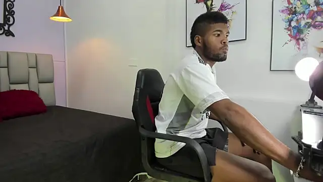 Juan_123__'s Live XXX Chat