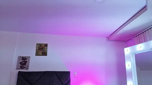 Czat XXX na żywo – _sharlotte777