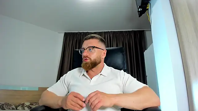 Онлайн чат XXX Findom_guy