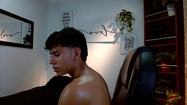 Ryan_grayx's Webcam Show