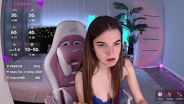 Ann_Wood Chat XXX in diretta