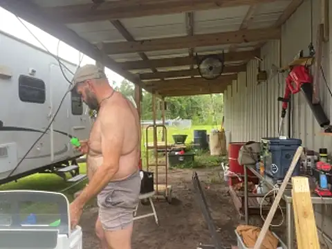 Živý XXX chat BootsAndCountry