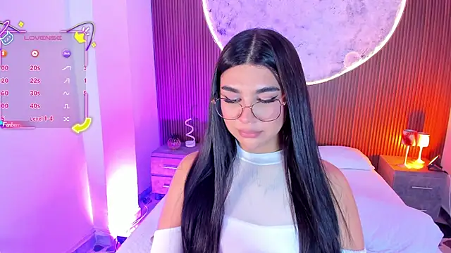 XXX chat uživo modela RoseCassie