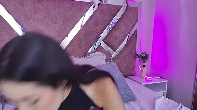 Susa1userma_ élő XXX-chatje