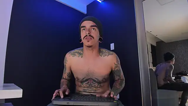 kaletattoo 现场XXX聊天