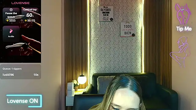 Онлайн чат XXX Liaroberts1