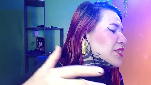 Pandora_9666 – Live XXX-chat