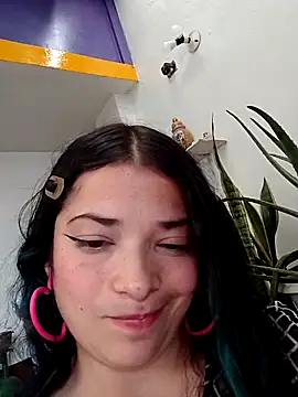 Chat XXX en directo de Elvishcassie_