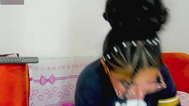 moana_taylor live XXX chat
