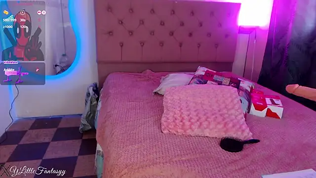 Chat XXX Live YourLittleFantasy