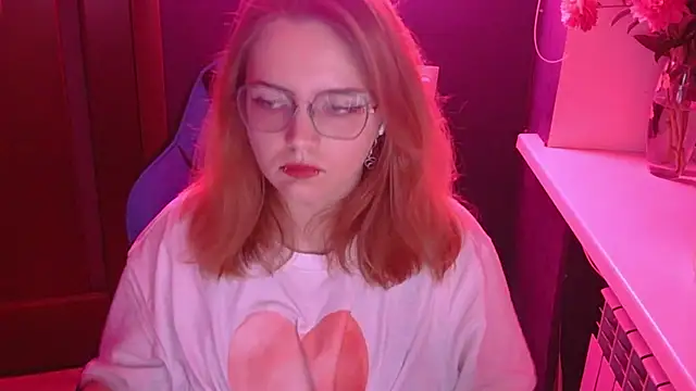 EnsuingPetal Chat XXX live