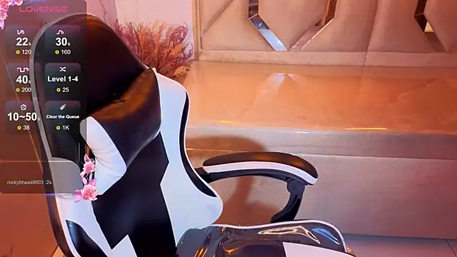 naomitp Live XXX-Chat