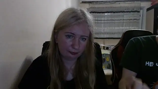 PeterAndJen Show in webcam