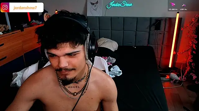 JordanShow Adlı Modelin Canlı XXX Sohbeti