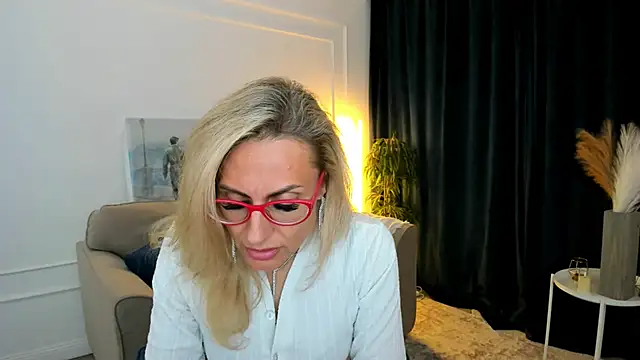 MuseOfStage Live XXX-Chat