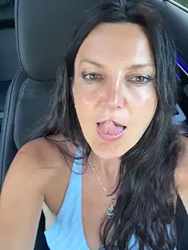 -OLYA-n Live XXX chat