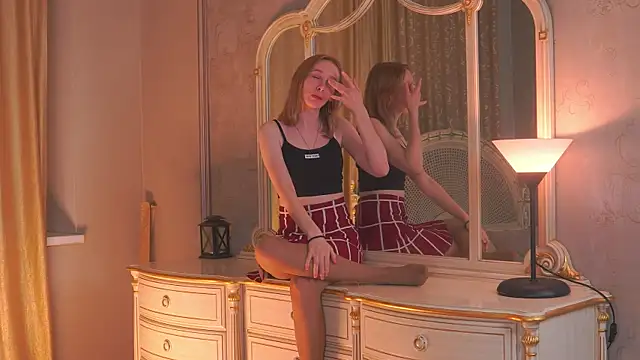HelaineLube's Live XXX Chat