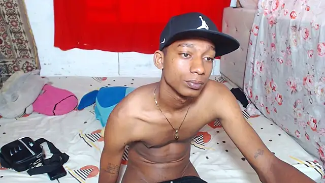 EvaxEmman Live XXX chat