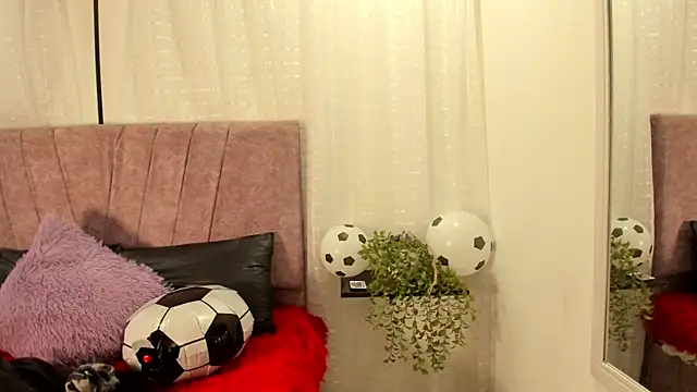 Victoriaa_Anderson Chat XXX in diretta