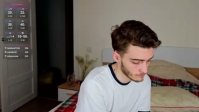 Chat +18 de spider____man ao vivo