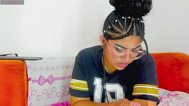 moana_taylor লাইভ XXX চ্যাট