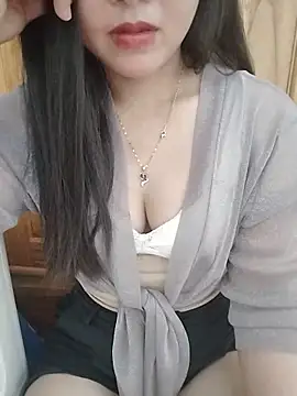 Miu_girl1's Live XXX Chat