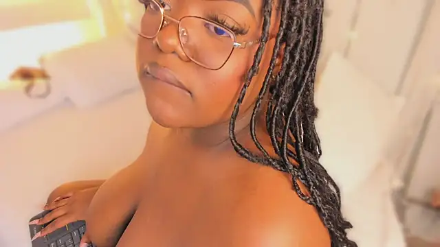 Czat XXX na żywo – Ayanaa_Ebony_
